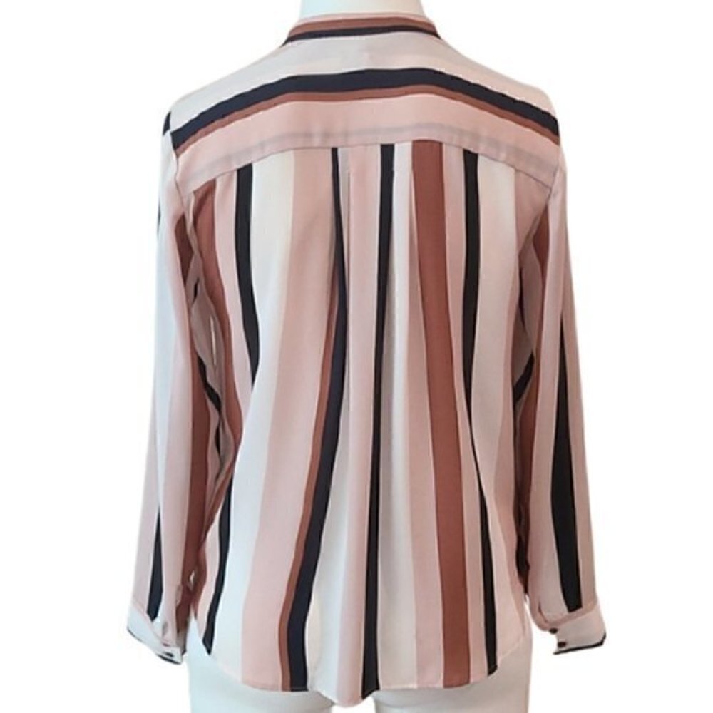 [Ann Taylor] Single Button Long Sleeve- Size S - Picture 5 of 8